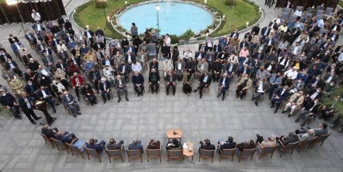 رئیسی در نشست با هنرمندان