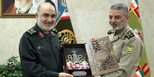  ساخت پهپاد با تکنولوژی‌های متعدد در ارتش و سپاه بسیار چشمگیر است/دشمن از اخوت برادری وحدت بین ارتش و سپاه بیمناک و عصبانی است