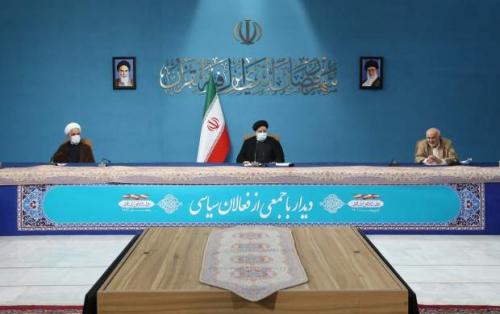 افطاری سیاسیون با رئیس جمهور/ آیت الله رئیسی: در انتخابات ۹۶ با وجود سنگین ترین حملات از کسی شکایت نکردم
