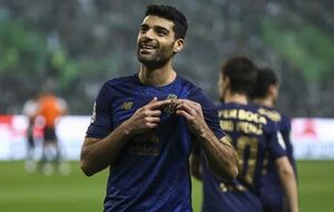  طارمی بهترین بازیکن ماه پورتو شد +عکس