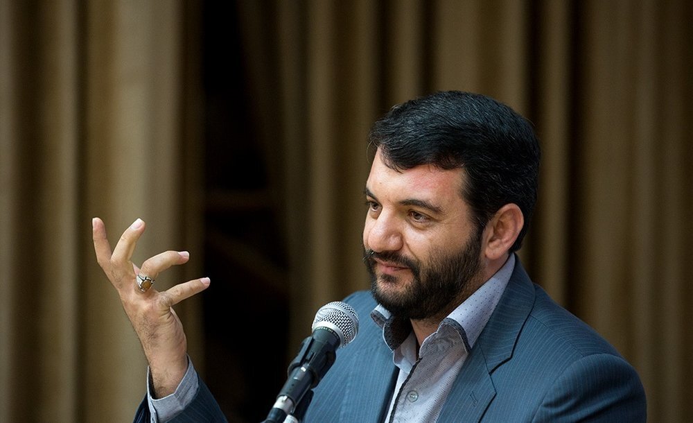  وزیر کار: یارانه برخی افراد به علت شفاف نبودن شناسنامه اقتصادی قطع شده است