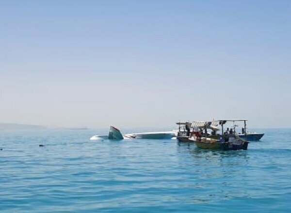  سقوط یک فروند هواپیمای آموزشی در آب‌های جزیره قشم