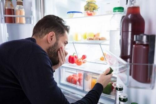  راهکار برای خلاص شدن از بوی بد یخچال