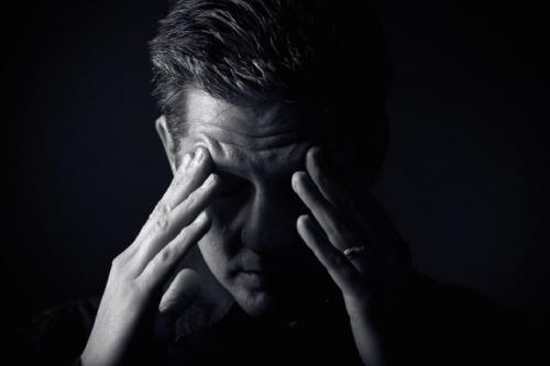  نشانه های افسردگی اساسی