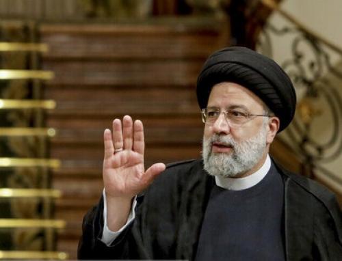تمام تلاش ما در دولت، میدان دادن به جوانان انقلابی است