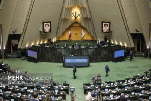 سوال از وزیر بهداشت در دستور کار مجلس