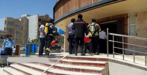 مهار آتش سوزی در دانشگاه یاسوج 