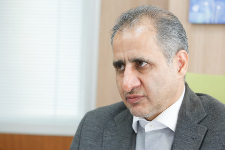  با عراقی‌ها باید نقدی معامله کنیم
