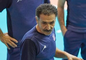 والیبال ایران روی غلطک افتاده است