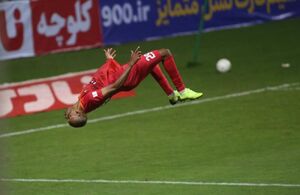  آقای گل پرسپولیس به مس رفسنجان پیوست