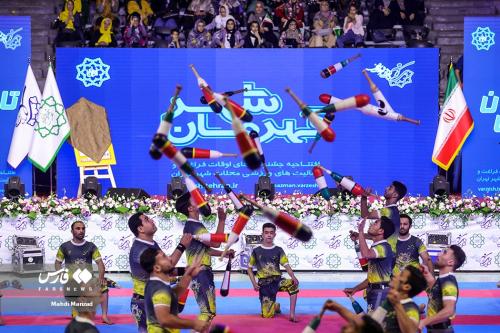 عکس/ صحنه خاص در ورزش پهلوانی