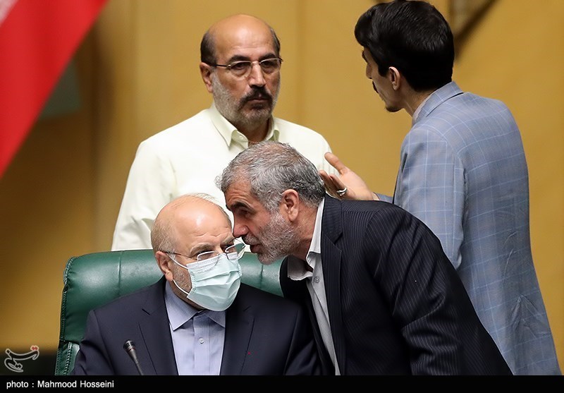  درگوشی نیکزاد با قالیباف