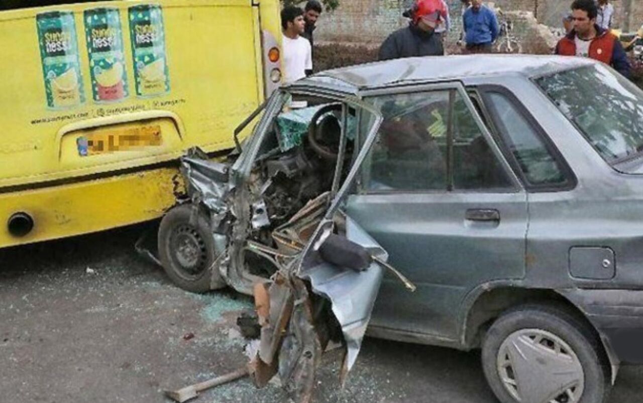 تصادف در محور قم- گرمسار دو کشته برجای گذاشت 
