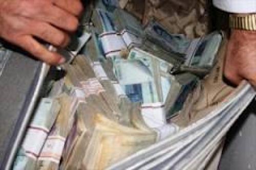 سرقت مسلحانه از بانک ملت میدان بهارستان تهران/سارقان متواری شدند