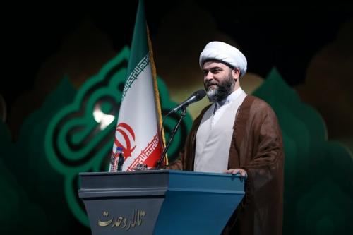  غدیر جشن ولایت است/ شیعه و سنی در مسیر حق و مبارزه با طاغوت همراه یکدیگرند