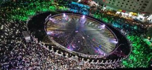  مهمانی ۱۰ کیلومتری؛ تجربه شیرین گردهم آمدن همه اقشار ملت