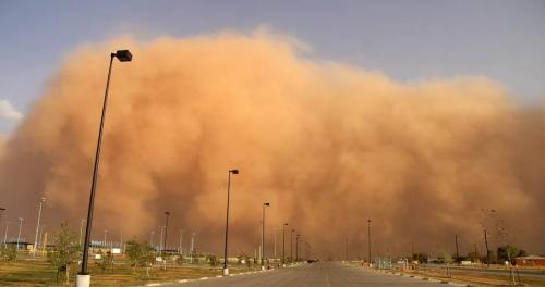 دید افقی در جنوب کرمان به کمتر از ۱۰ متر رسید
