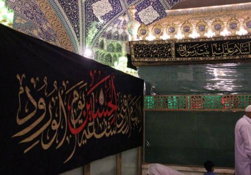 حرمین مطهر زینب (س) و رقیه (س) در آستانه ماه محرم سیاه پوش شدند 