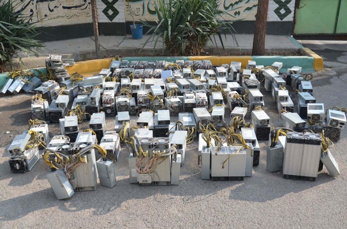 کشف ۳۱ دستگاه ماینر از یک شرکت خصوصی در تهران