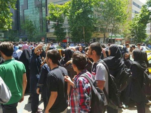 بی‌برنامگی مسئولین به نوجوانان هم سرایت کرد/ مقصد بعدی دهه هشتادی‌ها کجاست؟ 