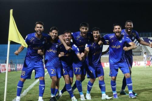 استقلال بازی باخته را برد