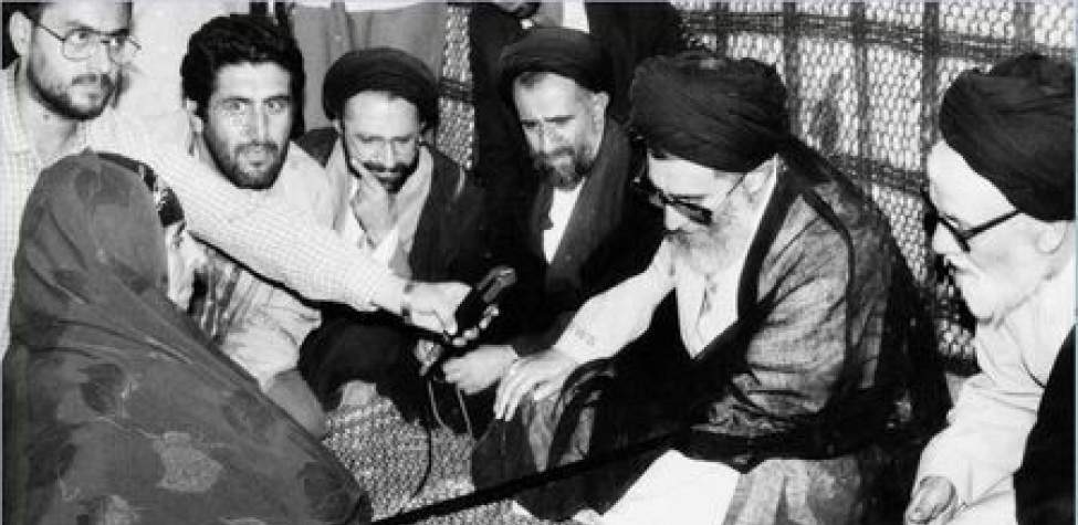  لحظاتی از سفر رهبر انقلاب به لرستان 