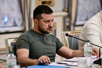  زلنسکی از یک تصادف جان سالم به در برد 