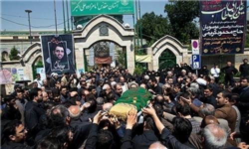 پیکر زنده‌یاد علی دادمان صبح امروز تشییع شد