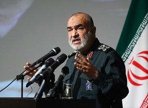 ایران سرزمین امن ماست/ به رژیم آل سعود هشدار می‌دهم که رسانه‌های خود را کنترل کنید وگرنه دود آن در چشم شما خواهد رفت