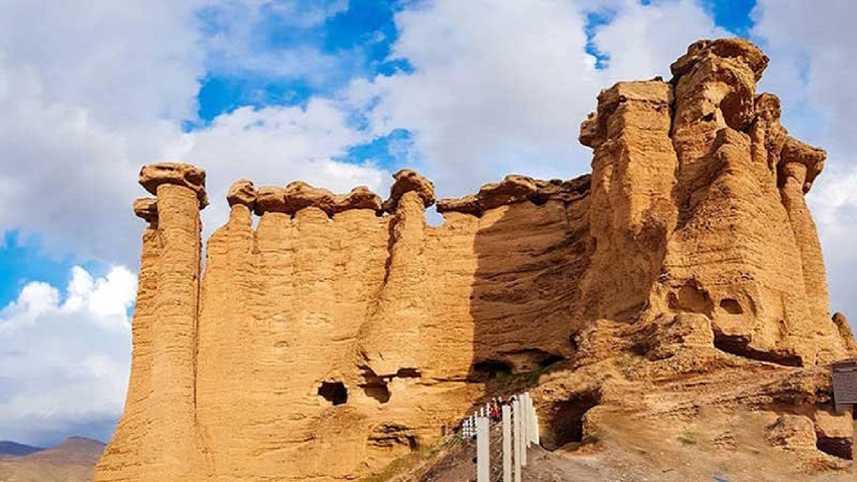 فیلم/ دودکش‌ جن در زنجان