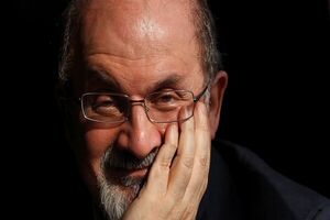  کوری یک چشم «سلمان رشدی» تایید شد