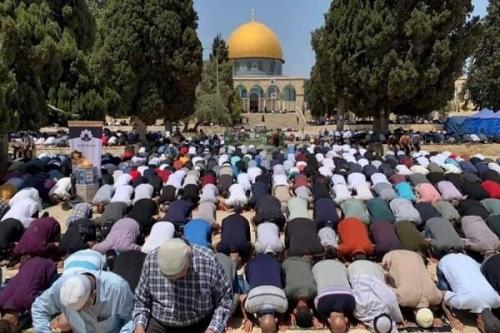 برگزاری نماز آیات در مسجدالاقصی