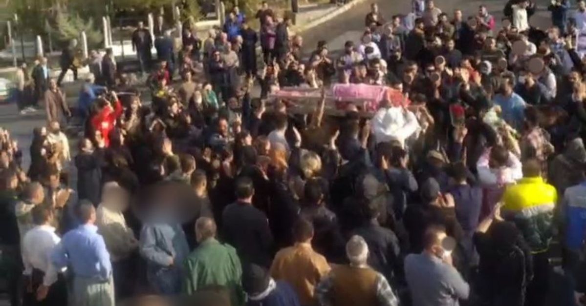  فیلم/ کشته سازی ضد انقلاب در مهاباد