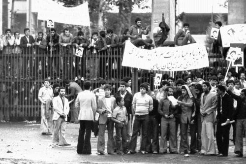  فیلم/ در روز ۱۳ آبان ۵۷ چه گذشت؟