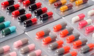  کاهش تولید آنتی‌بیوتیک به چه قیمتی؟