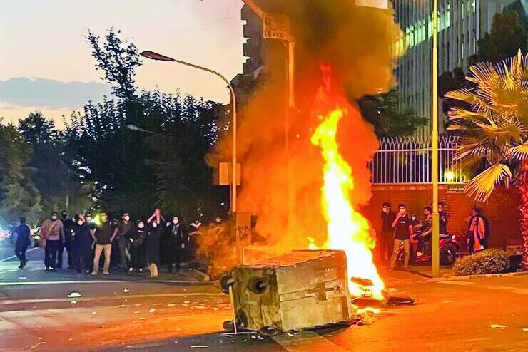 شاخه ایرانی گردان‌های «سووبودا» کف خیابان‌های تهران چه می‌کند/پانزده نکته تحلیلی درباره تیپولوژی عوامل آشوب ساز 