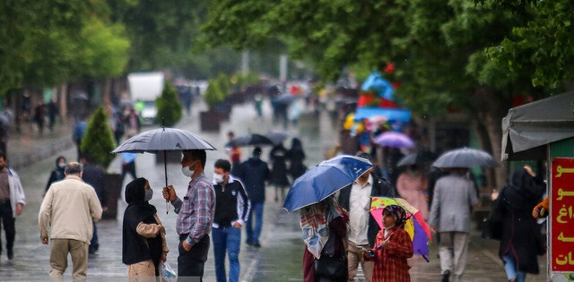بارش باران در ۲۷ استان/ وزش باد شدید در ۱۳ استان