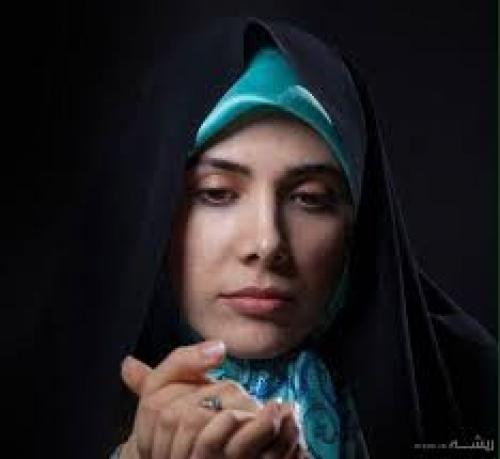 دختر صفدر حسینی از خود، همسر و پدرش دفاع کرد/ چطور یک صرافی زمینه‌ساز بحران ارزی می‌شود؟
