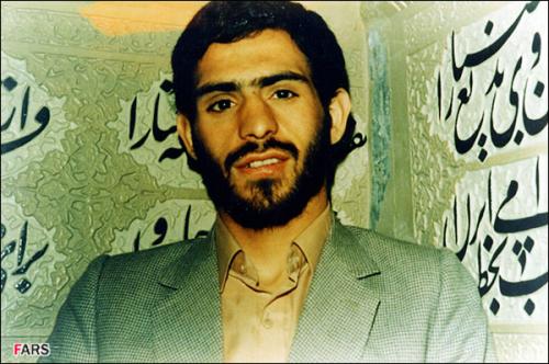 شهید دستواره را بهتر بشناسیم / سیزدهم تیرماه سالروز پر کشیدن شهید رضا دستواره+تصاویر و مداحی
