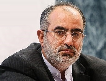  "حسام‌الدین آشنا" به دلیل ناراحتی قلبی در بیمارستان بستری شد