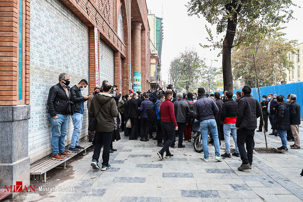 بازدید سردار رضاییان و سردار رحیمی از بازار بزرگ تهران