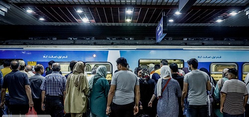 جزییات مضروب شدن ۲ مامور مترو در پی حادثه شب گذشته