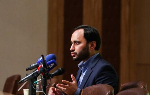  اهدای نفت رایگان به لبنان کذب است/در این دولت اتفاقات خوبی در عرصه اقتصادی رقم خورده
