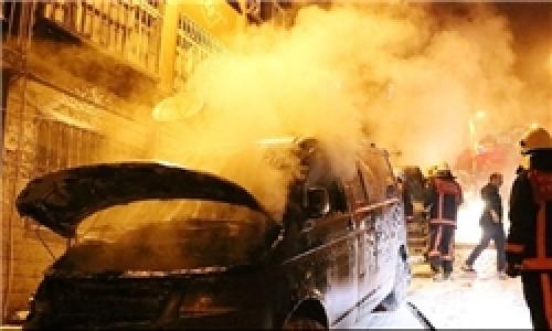 17 خودرو در استانبول در حمله مهاجمان نقابدار نابود شدند