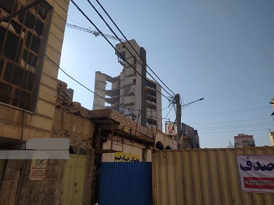 مرحله پایانی تخریب سازه متروپل آبادان آغاز شد