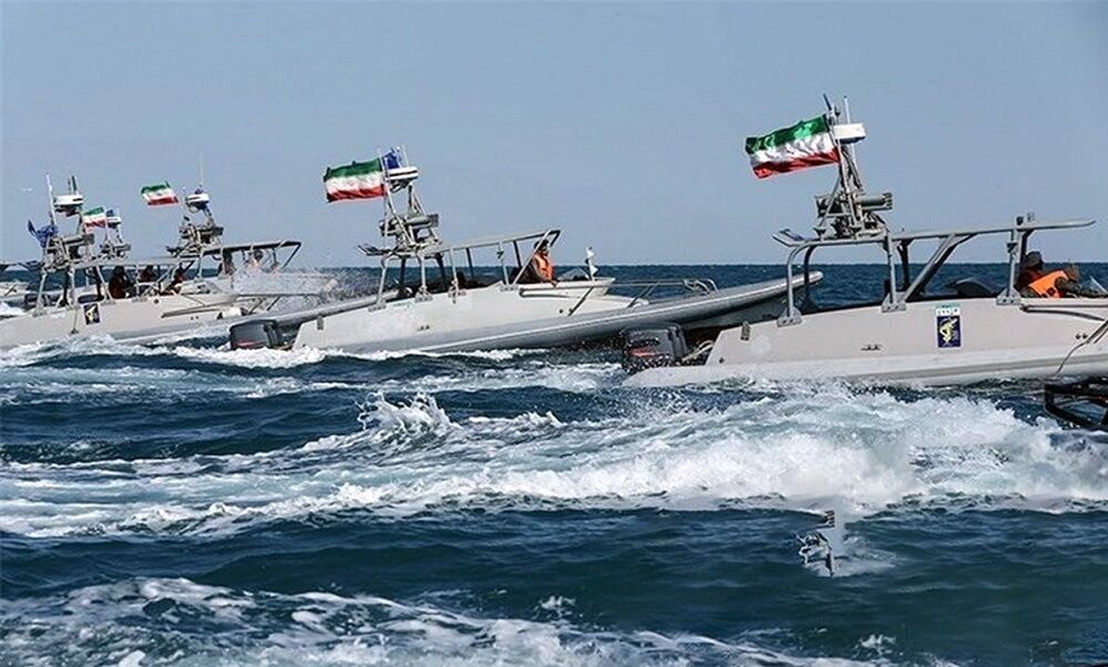  نیروی دریایی سپاه پاسداران برای مقابله با هرگونه حمله احتمالی آمادگی کامل دارد