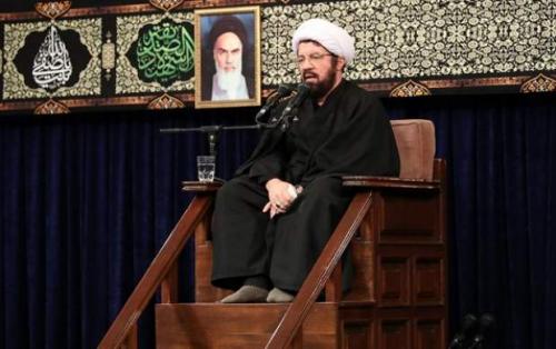اسلام بود که برای زن، زندگی و آزاد‌ی‌های معقول آورد