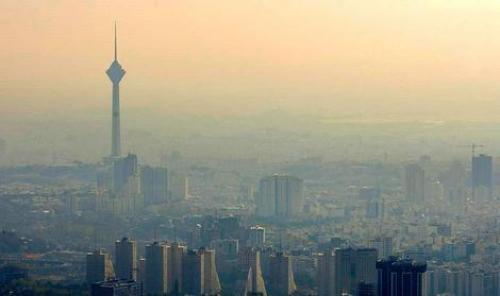 آلودگی هوای پایتخت در ۲۱ ایستگاه/ ۸ ایستگاه در وضعیت «قرمز»