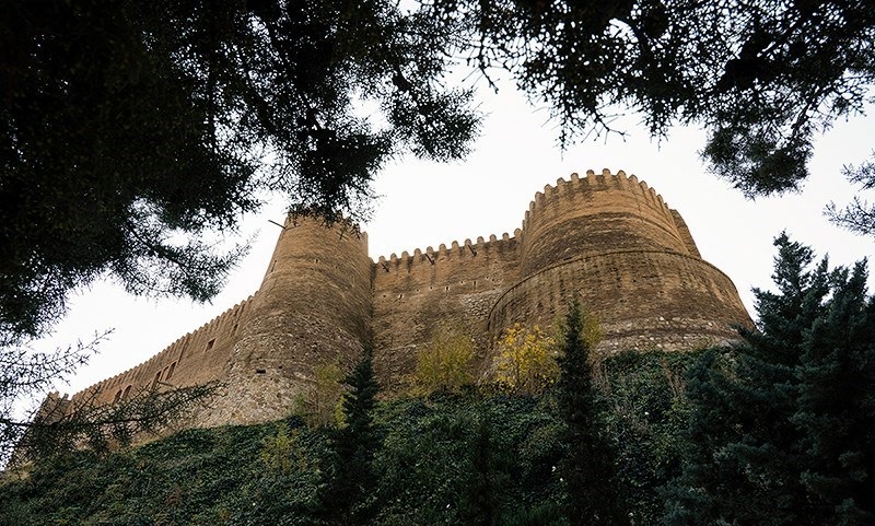  باغ گلستان قلعه فلک الافلاک خرم آباد 