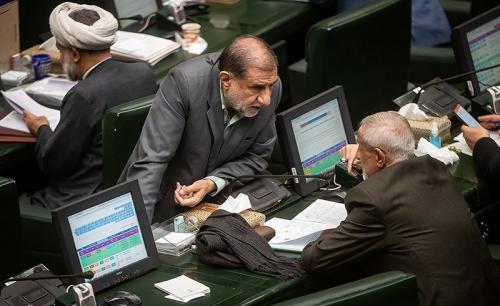 کوثری با نادران صحبت کرد
